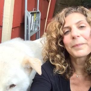 Meet your Posher, Nina